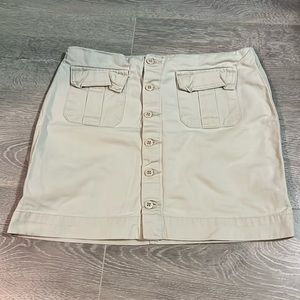 Gap cream skirt